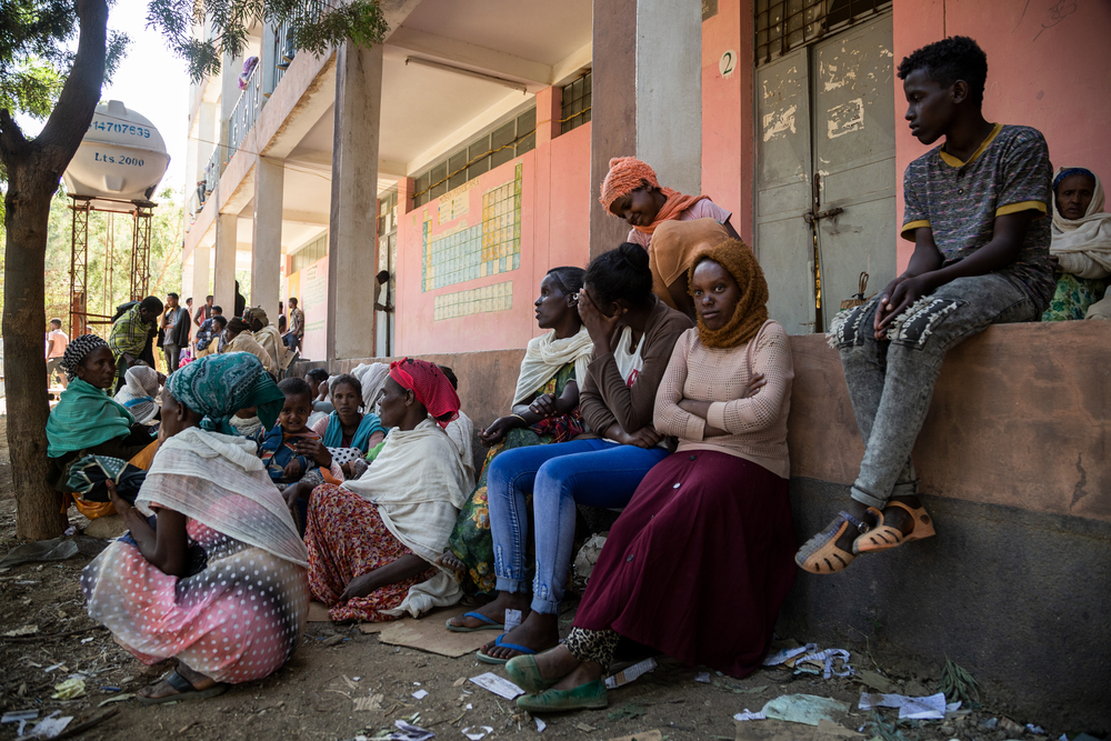 Des personnes déplacées à l'école Tsegay Berhe, dans la ville d'Adwa, dans le centre du Tigré.