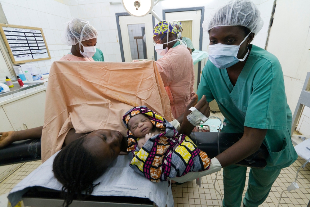 Une mère vient de donner naissance à son enfant par césarienne dans l'hôpital de référence de Rutshuru en RDC