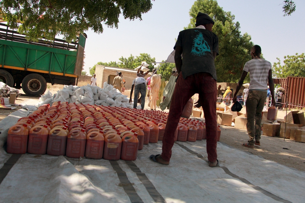 MSF a distribué de la nourriture à 500 familles de Maiduguri mi-décembre 2016. Chaque famille a reçu de la nourriture pour deux semaines