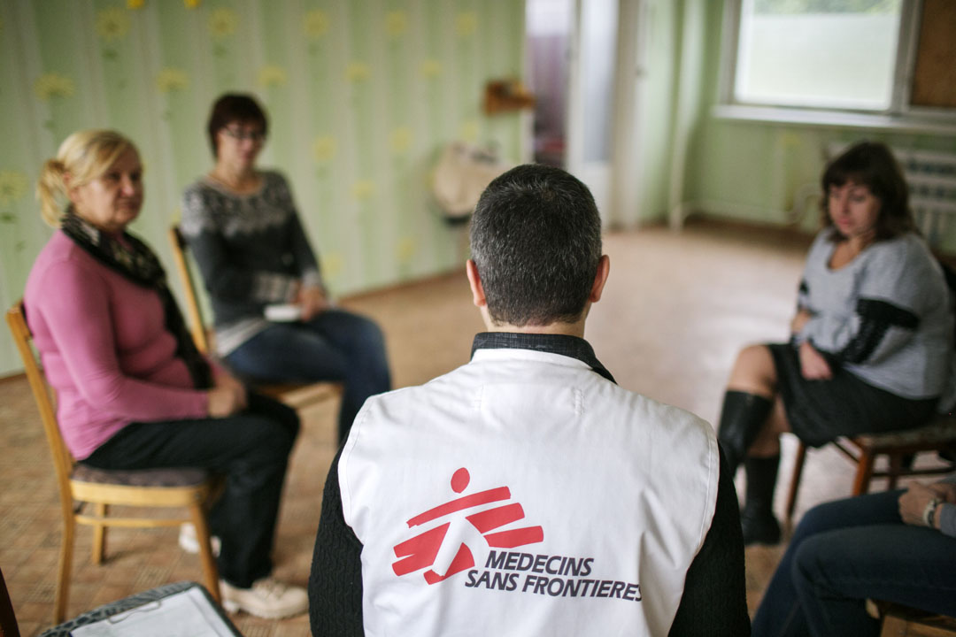 In Ukraine organiseert AZG groepssessies. De meerderheid van de patiënten lijden aan chronische ziektes.