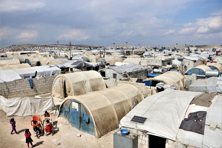 Vue du campement d'Abo Obeidah à Deir Hassan. Mars 2020. Syrie. © Abdul Majeed Al Qareh