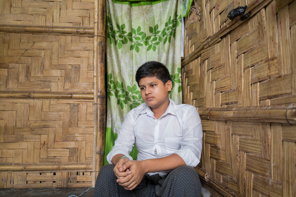 Anwar, 15 jaar: "Ik wil me graag richten tot jonge mensen zoals ik over de hele wereld. Maak alsjeblieft gebruik van de kans die je hebt en leer zo veel als je kunt. Ikzelf en andere Rohingya vluchtelingen hebben die kans niet." 