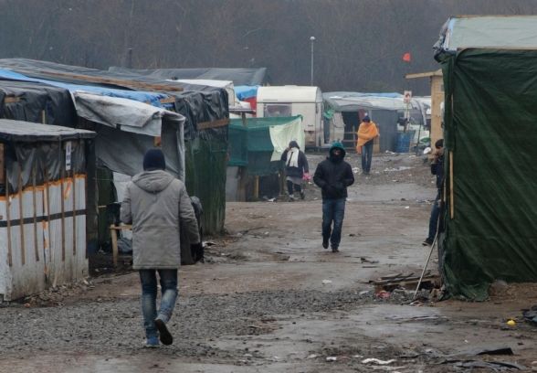 Les résidents du camp de Calais continuent à vivre dans des conditions désastreuses  ©Jon Levy/MSF