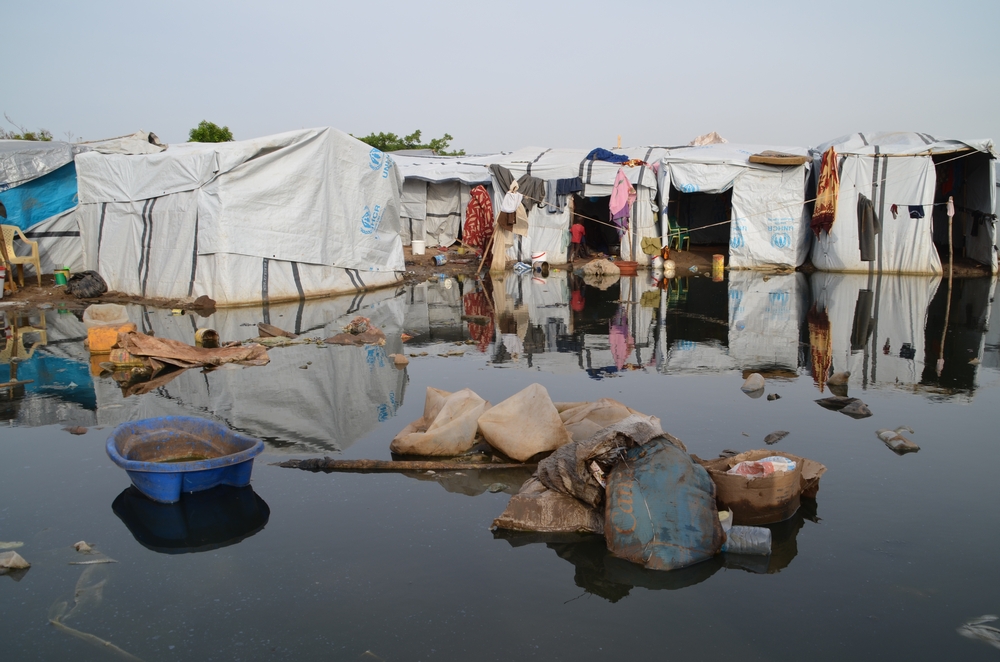 Overstromingen in vluchtelingenkamp Tomping. © Aurélie Baumel