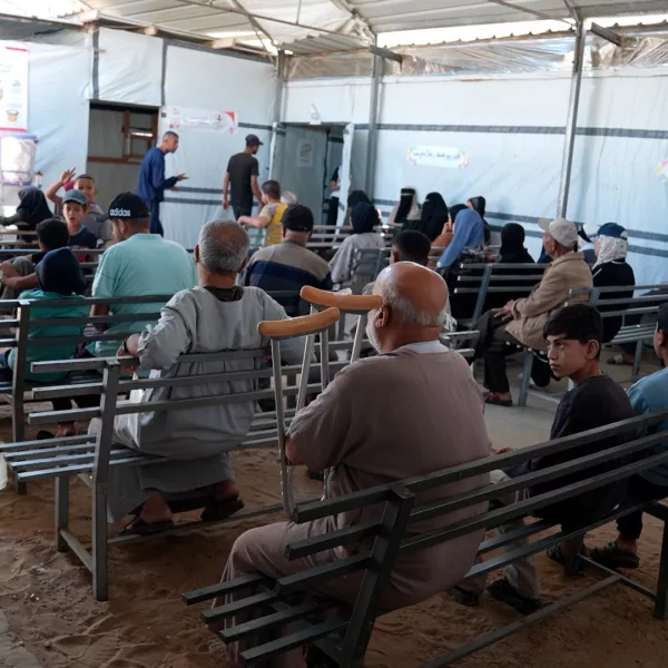 Wachtzaal in ziekenhuis in Gaza