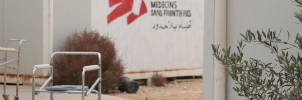 Artsen zonder Grenzen sluit kliniek in Zaatari omdat Syrische oorlogsgewonden Jordanië niet in kunnen