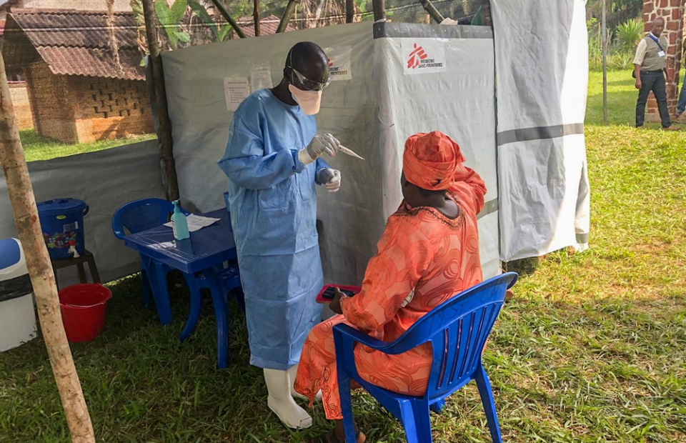 Zone de triage du site de vaccination à Bikoro © Yap Boum/MSF
