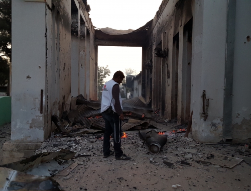 De ruïnes van het platgebombardeerde ziekenhuis in Kunduz.© MSF