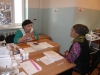 Une médecin devant une patiente dans une clinique gynécologique en Tchétchénie